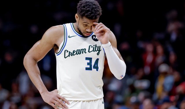 kaiyun-皮尔斯：字母哥仍在巅峰却在一支没任何希望的队 这太令人沮丧了