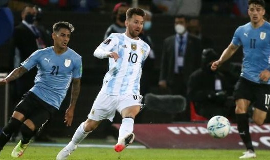 kaiyun-阿根廷队没让梅西首发，还是给了巴黎面子的