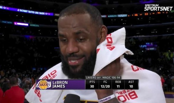 30+三双统治第三节 准37詹姆斯依然具备MVP水准