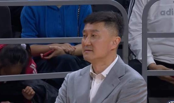 开云在线-打不过就打架？上海强援发声，矛头对准杜锋，山西强援落井下石